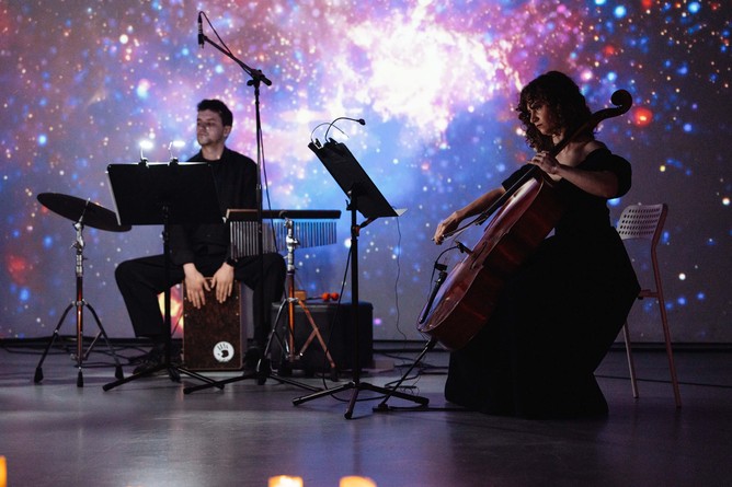 Космос и Ханс Циммер