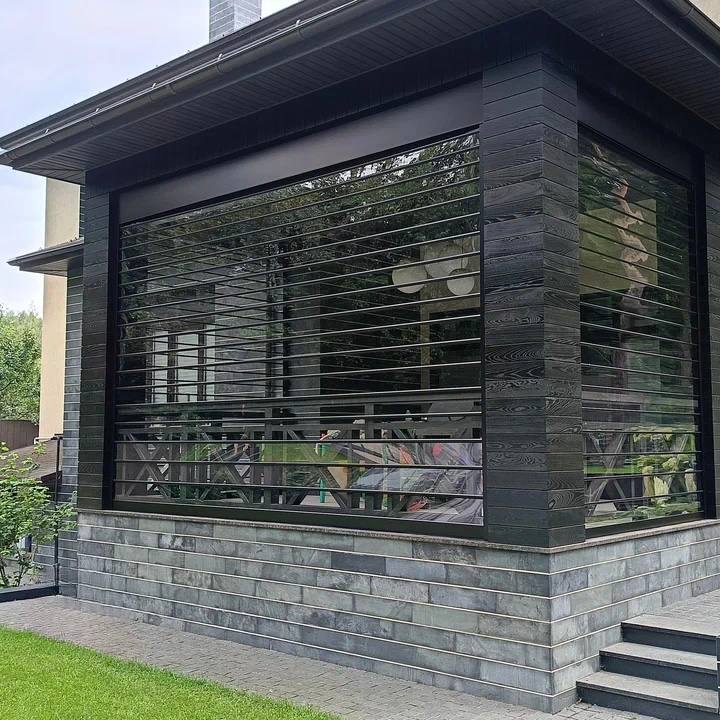 Gallery photo