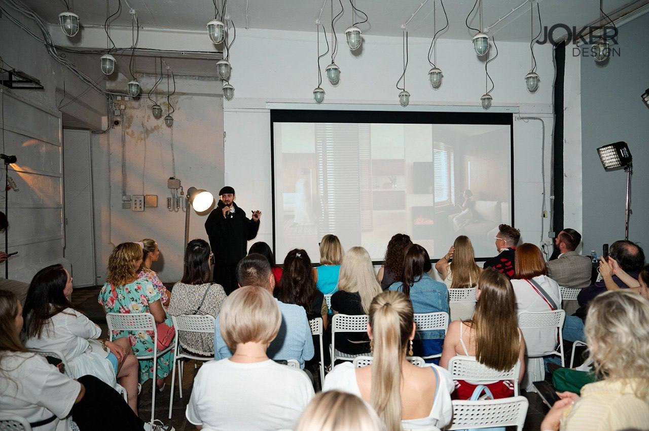 Gallery photo