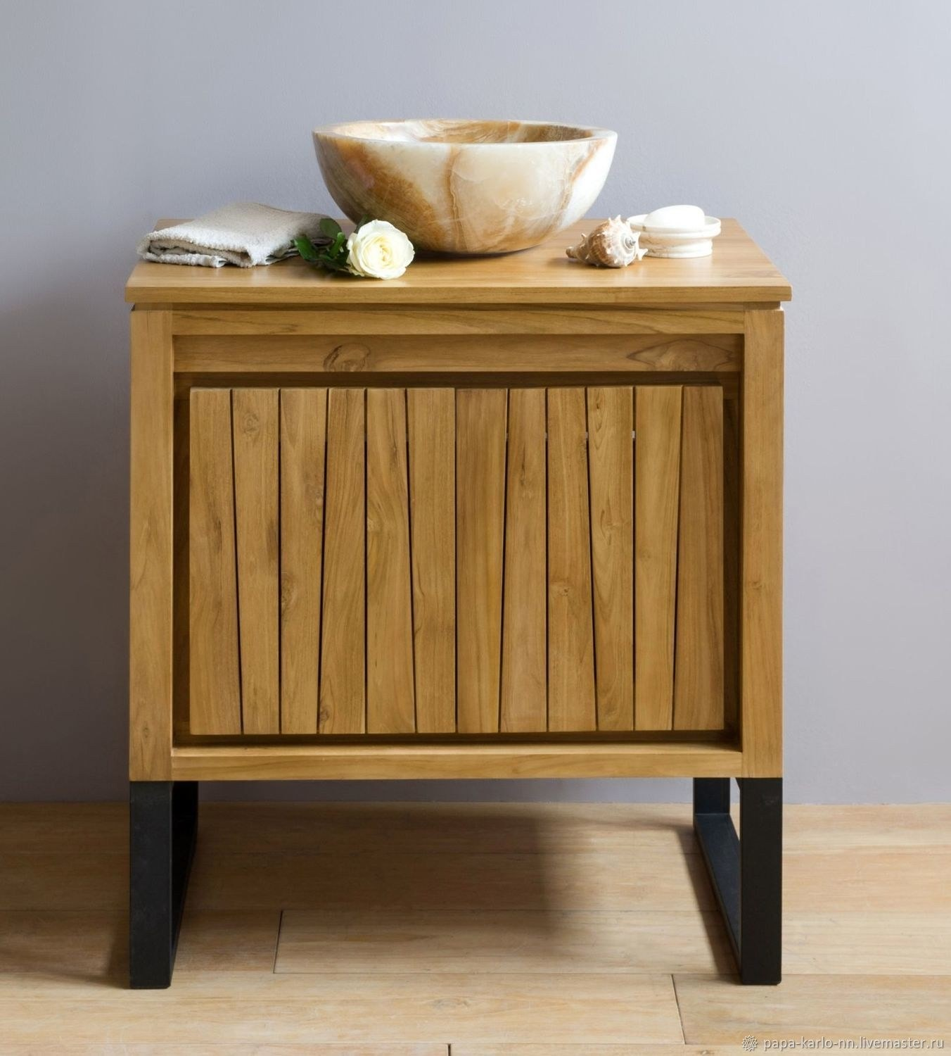 Image TEAK TEMPTATION