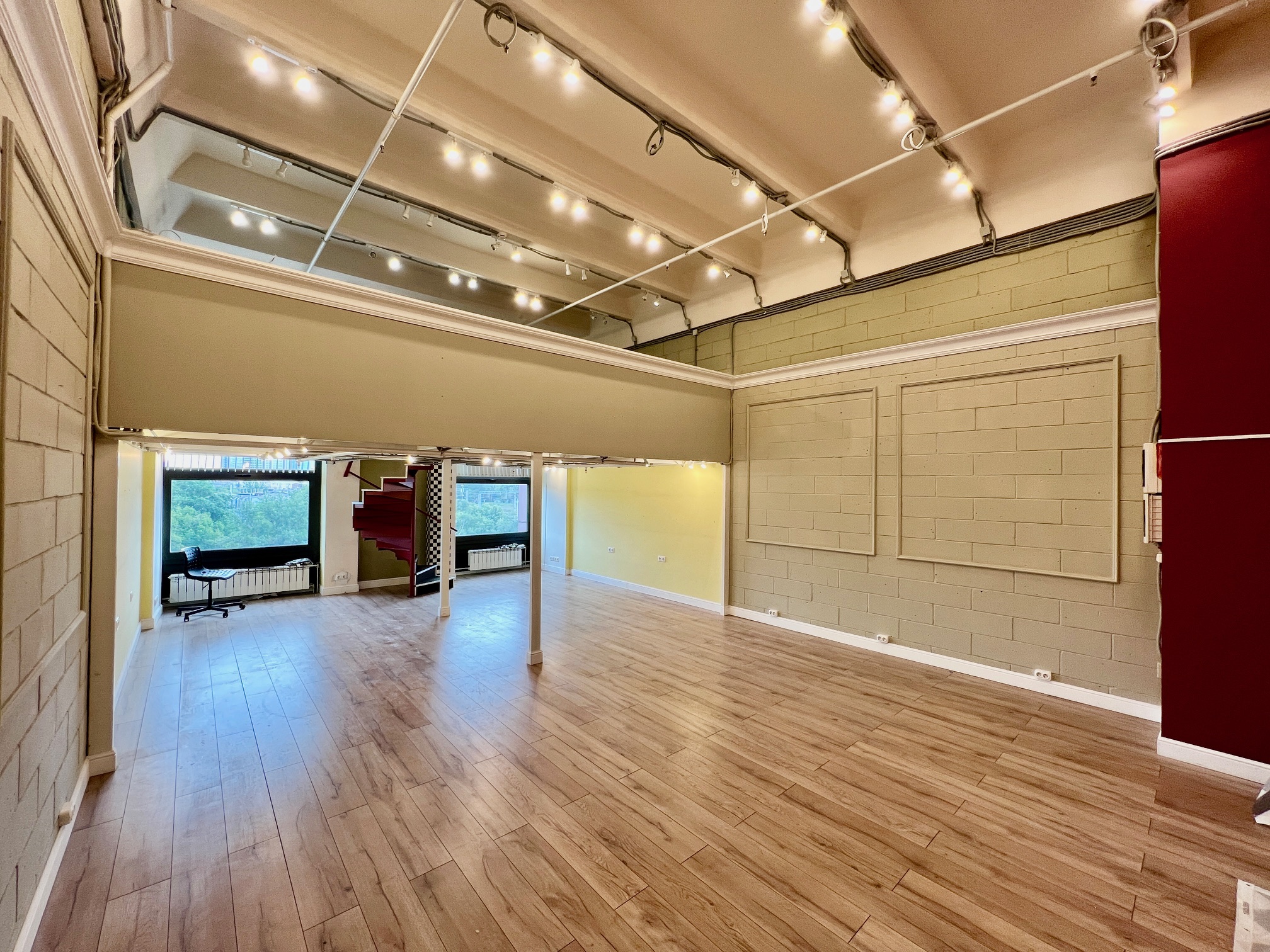 Gallery image
