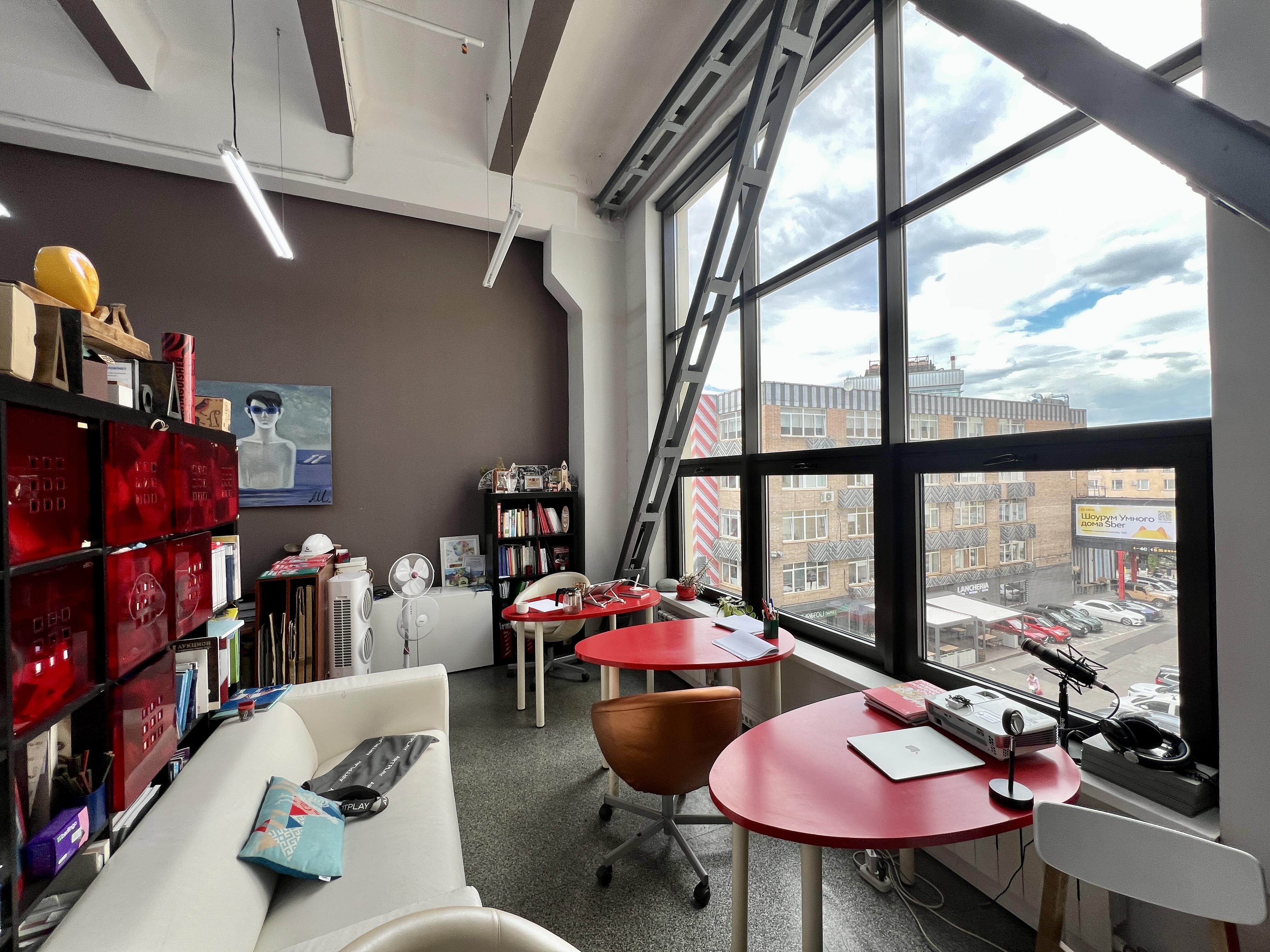 Gallery image