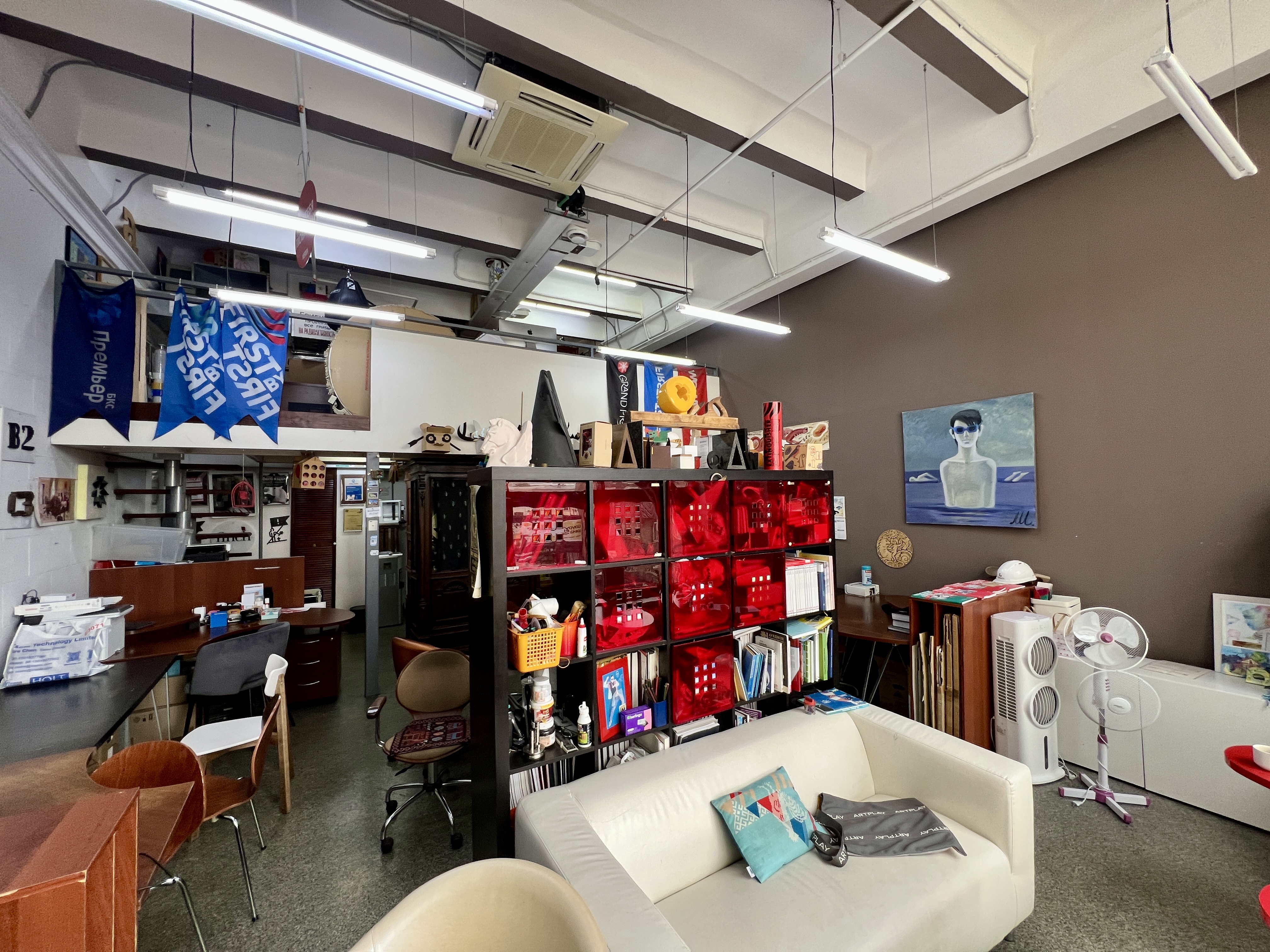 Gallery image