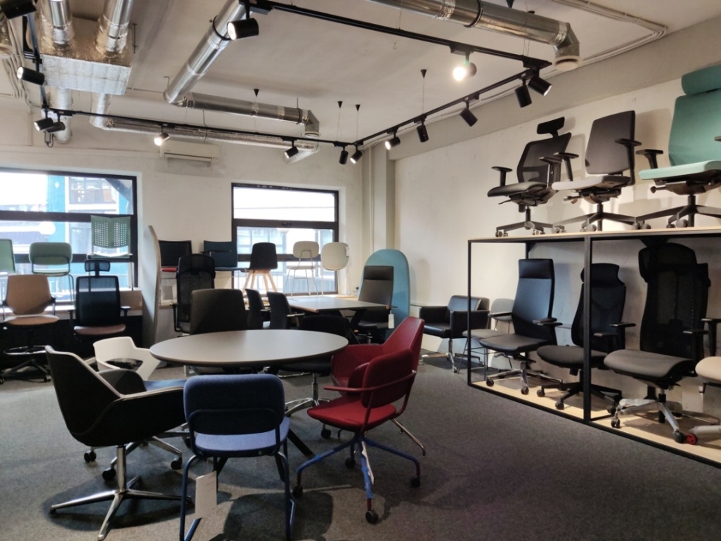 Gallery image